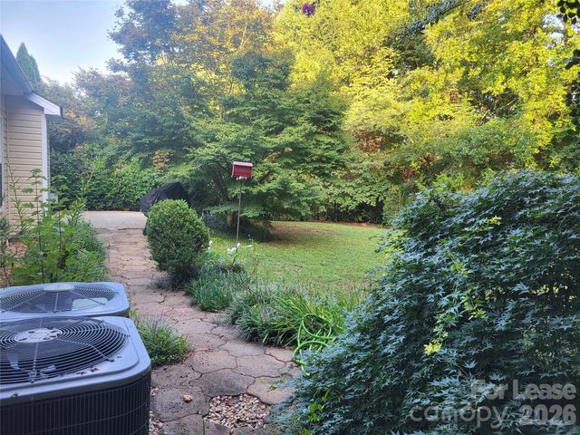 17450 Baldwin Hall Drive, Charlotte, NC 28277