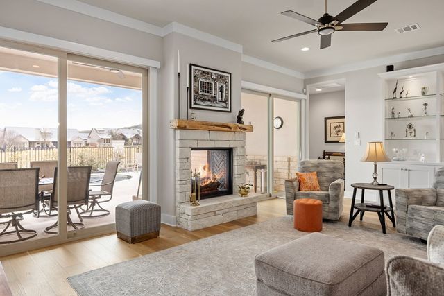 2085 Toscano Way, Kerrville, TX 78028