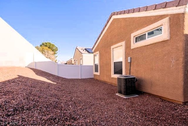 5045 Bayberry Crest Street, North Las Vegas, NV 89031