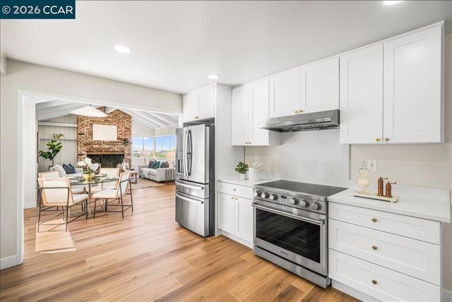 300 Oak View Ter, Danville, CA 94526