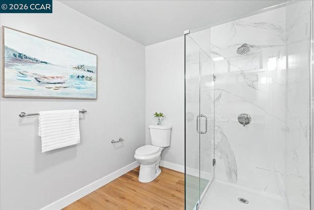300 Oak View Ter, Danville, CA 94526