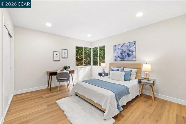 300 Oak View Ter, Danville, CA 94526