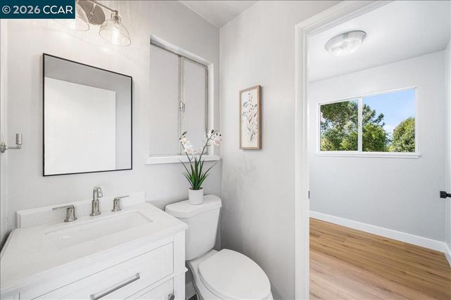 300 Oak View Ter, Danville, CA 94526