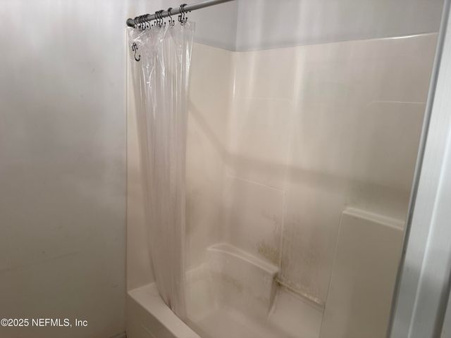 1718 LIVE OAK Drive, Jacksonville, FL 32246