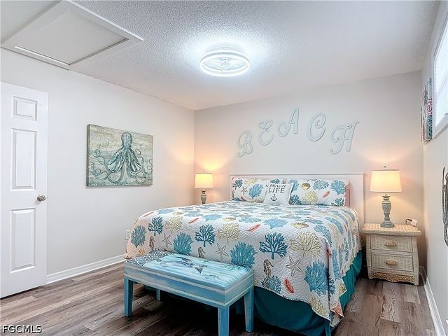 170 Pearl ST, Fort Myers Beach, FL 33931