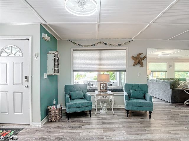 170 Pearl ST, Fort Myers Beach, FL 33931