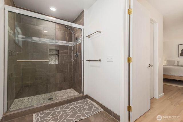 17934 151st Way NE, Woodinville, WA 98072