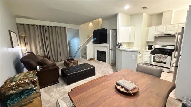1047 S Gibraltar, Anaheim Hills, CA 92808
