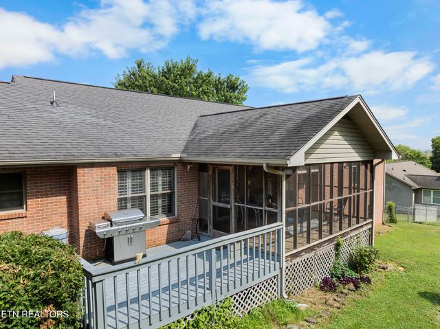 717 Clydesdale Ave, Seymour, TN 37865
