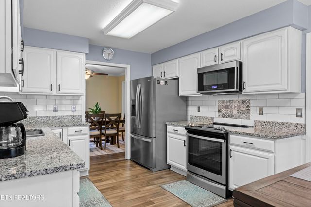 717 Clydesdale Ave, Seymour, TN 37865