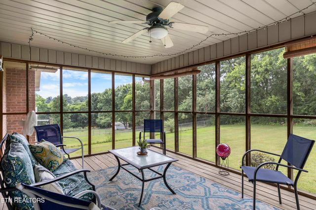 717 Clydesdale Ave, Seymour, TN 37865