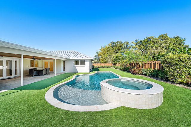 1061 NW 3rd Street, Boca Raton, FL 33486