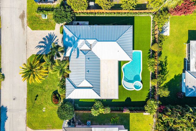 1061 NW 3rd Street, Boca Raton, FL 33486