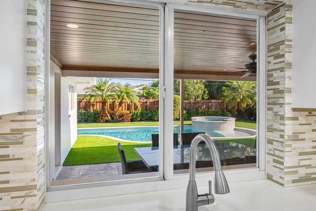 1061 NW 3rd Street, Boca Raton, FL 33486