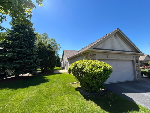 1261 Bluebell Trail, Schererville, IN 46375