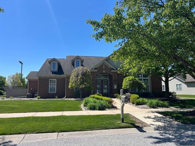 1261 Bluebell Trail, Schererville, IN 46375