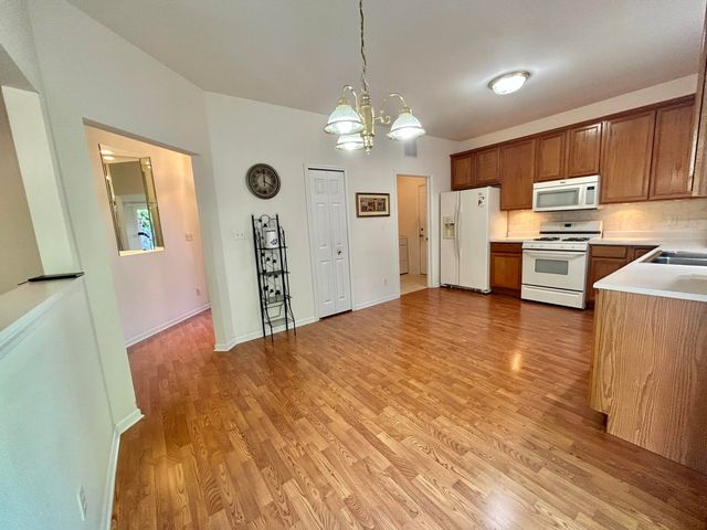 1261 Bluebell Trail, Schererville, IN 46375