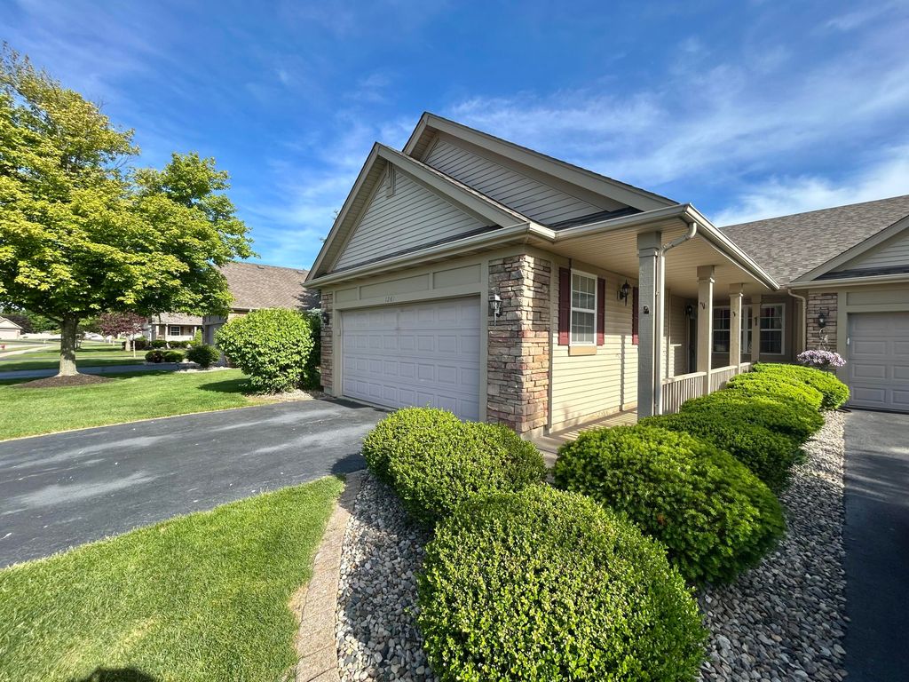 1261 Bluebell Trail, Schererville, IN 46375