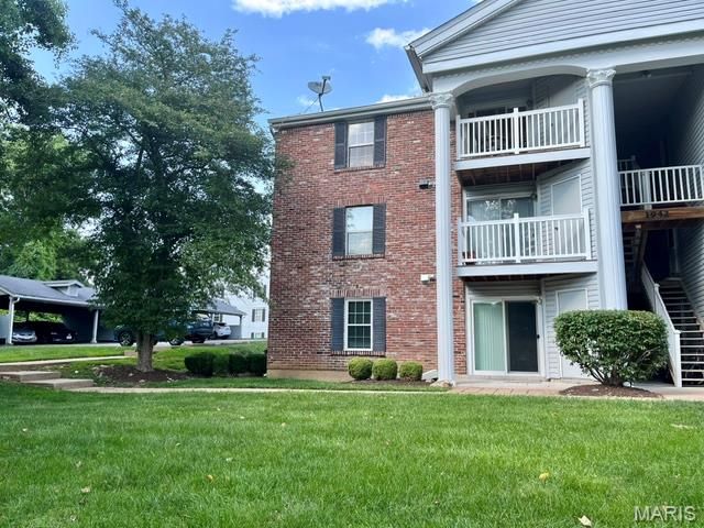 1942 Marine Terrace Drive F, St Louis, MO 63146