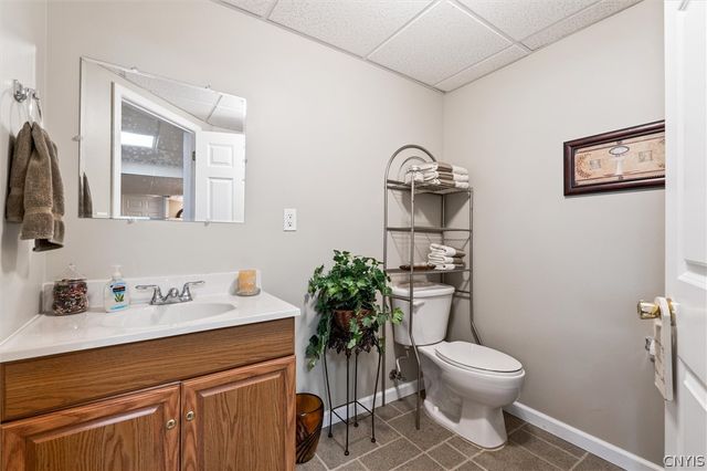 132 Lorian Drive, Salina, NY 13212