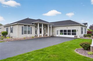 132 Lorian Drive, Salina, NY 13212
