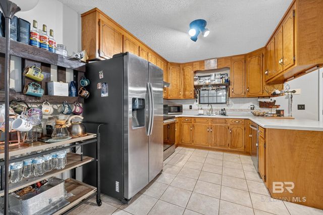 21895 2nd Street, Silverhill, AL 36576