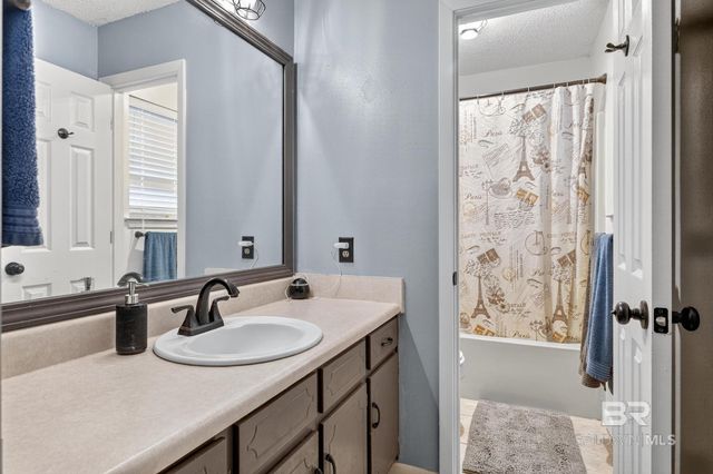 21895 2nd Street, Silverhill, AL 36576