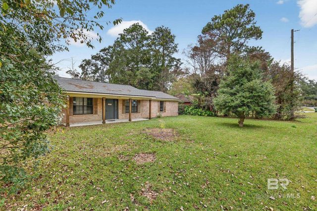 21895 2nd Street, Silverhill, AL 36576