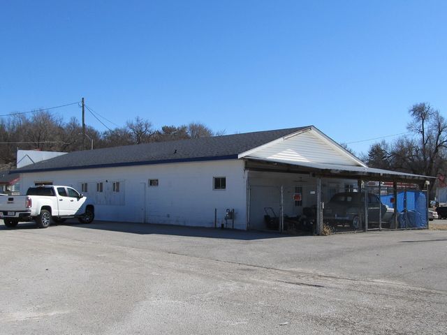 2926 11th Street, Rock Island, IL 61201