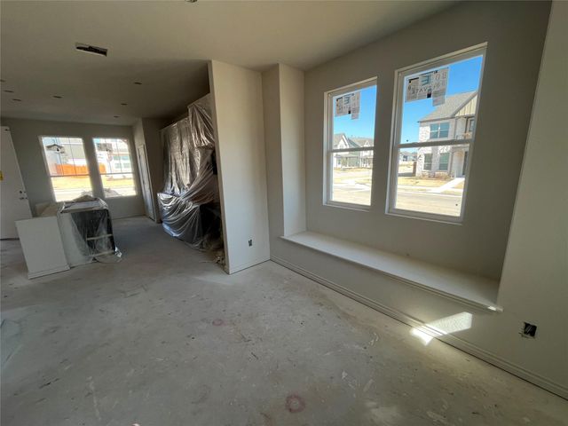 201 Woodrow LN, Liberty Hill, TX 78642