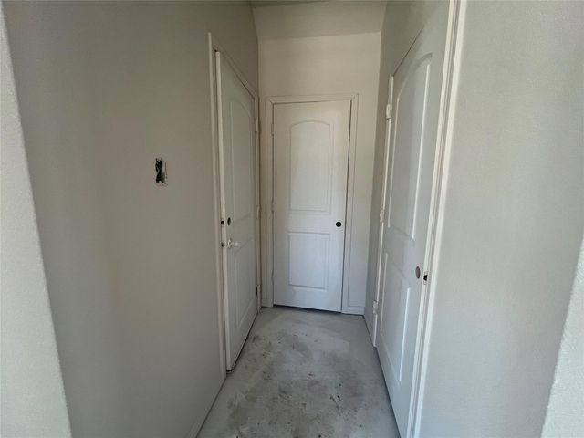 201 Woodrow LN, Liberty Hill, TX 78642