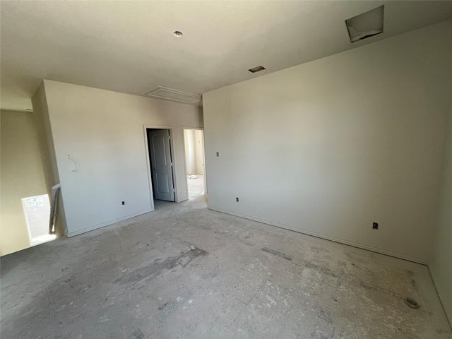 201 Woodrow LN, Liberty Hill, TX 78642