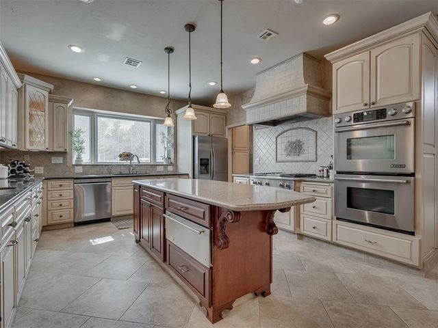 715 NW 45th Street, Oklahoma City, OK 73118