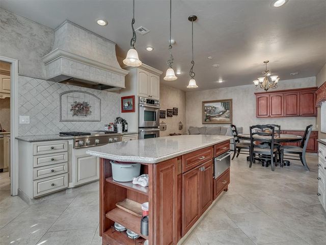 715 NW 45th Street, Oklahoma City, OK 73118