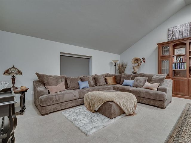 715 NW 45th Street, Oklahoma City, OK 73118