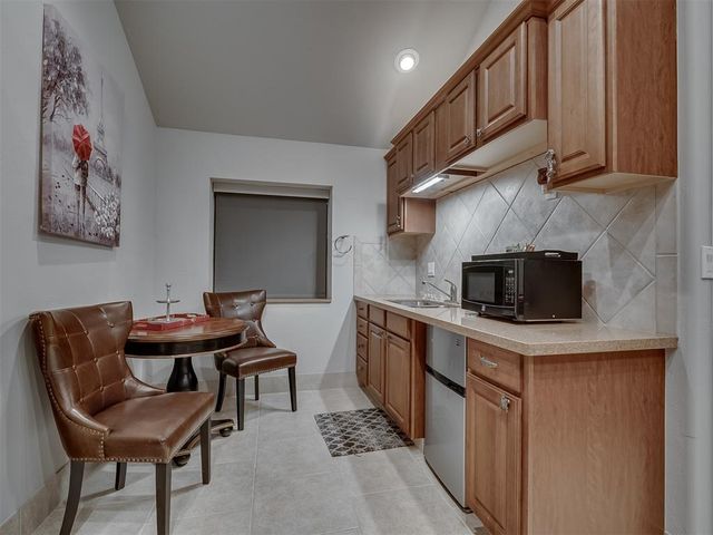 715 NW 45th Street, Oklahoma City, OK 73118