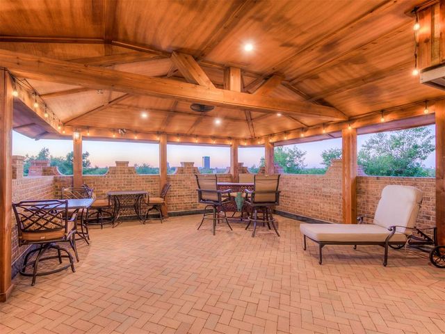 715 NW 45th Street, Oklahoma City, OK 73118