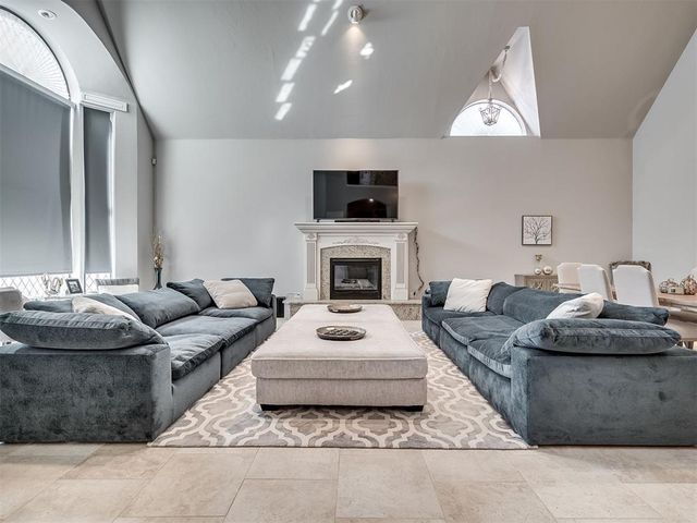 715 NW 45th Street, Oklahoma City, OK 73118