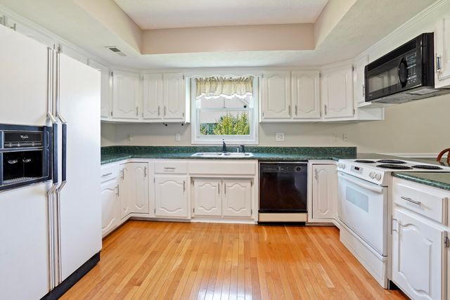 150 Meadow Point Drive, Somerset, KY 42503