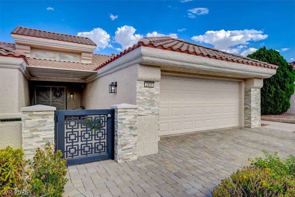 2900 Golfside Drive, Las Vegas, NV 89134 — photo 5