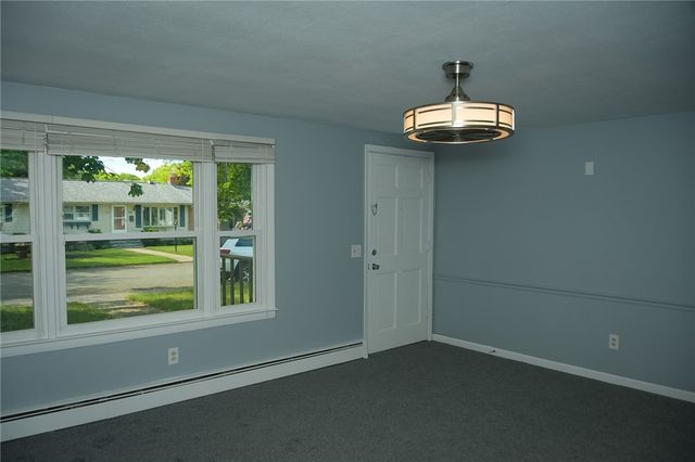 23 Perkins Street, Warwick, RI 02886