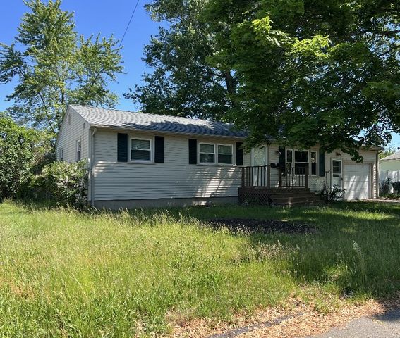 23 Perkins Street, Warwick, RI 02886
