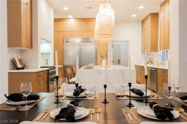 925 Granger Farm Way, Las Vegas, NV 89145