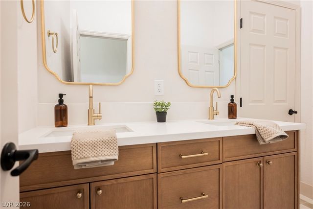 925 Granger Farm Way, Las Vegas, NV 89145