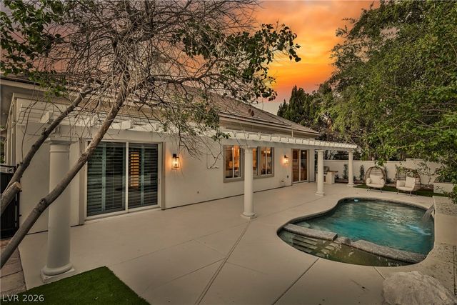 925 Granger Farm Way, Las Vegas, NV 89145