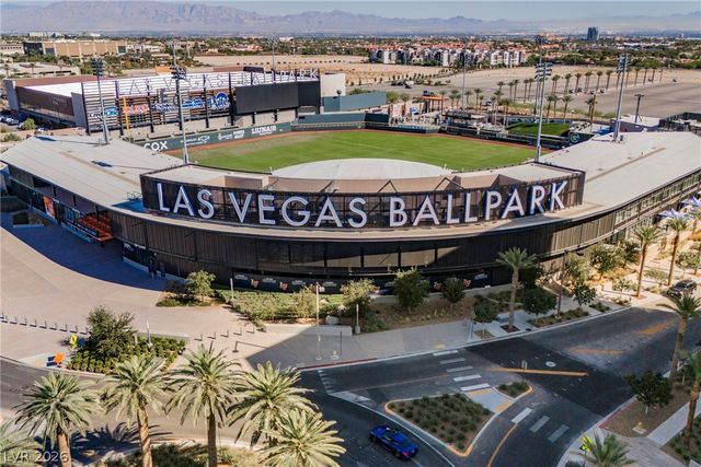 925 Granger Farm Way, Las Vegas, NV 89145