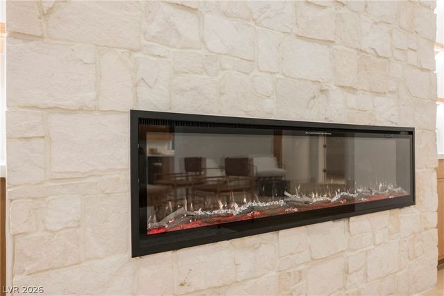 925 Granger Farm Way, Las Vegas, NV 89145