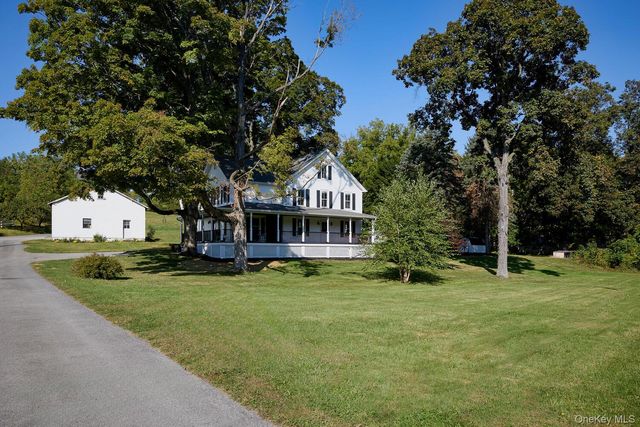 949 Freedom Road, Pleasant Valley, NY 12569