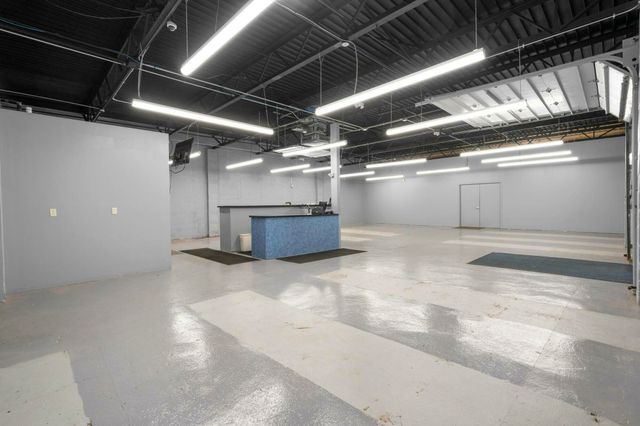 1191 Main Street, East Hartford, CT 06108