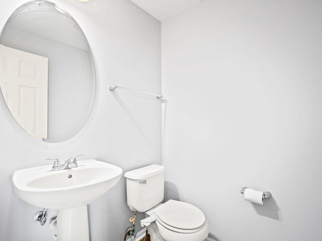 10228 Camden Lane E, Bridgeview, IL 60455